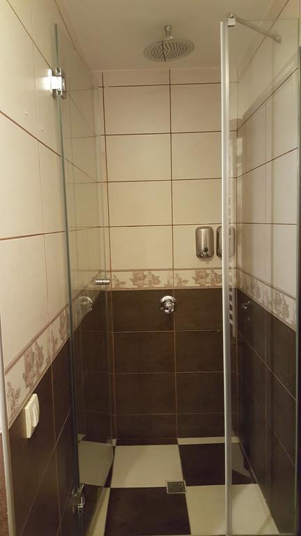 Garni Hotel Contact Belgrad Exterior foto